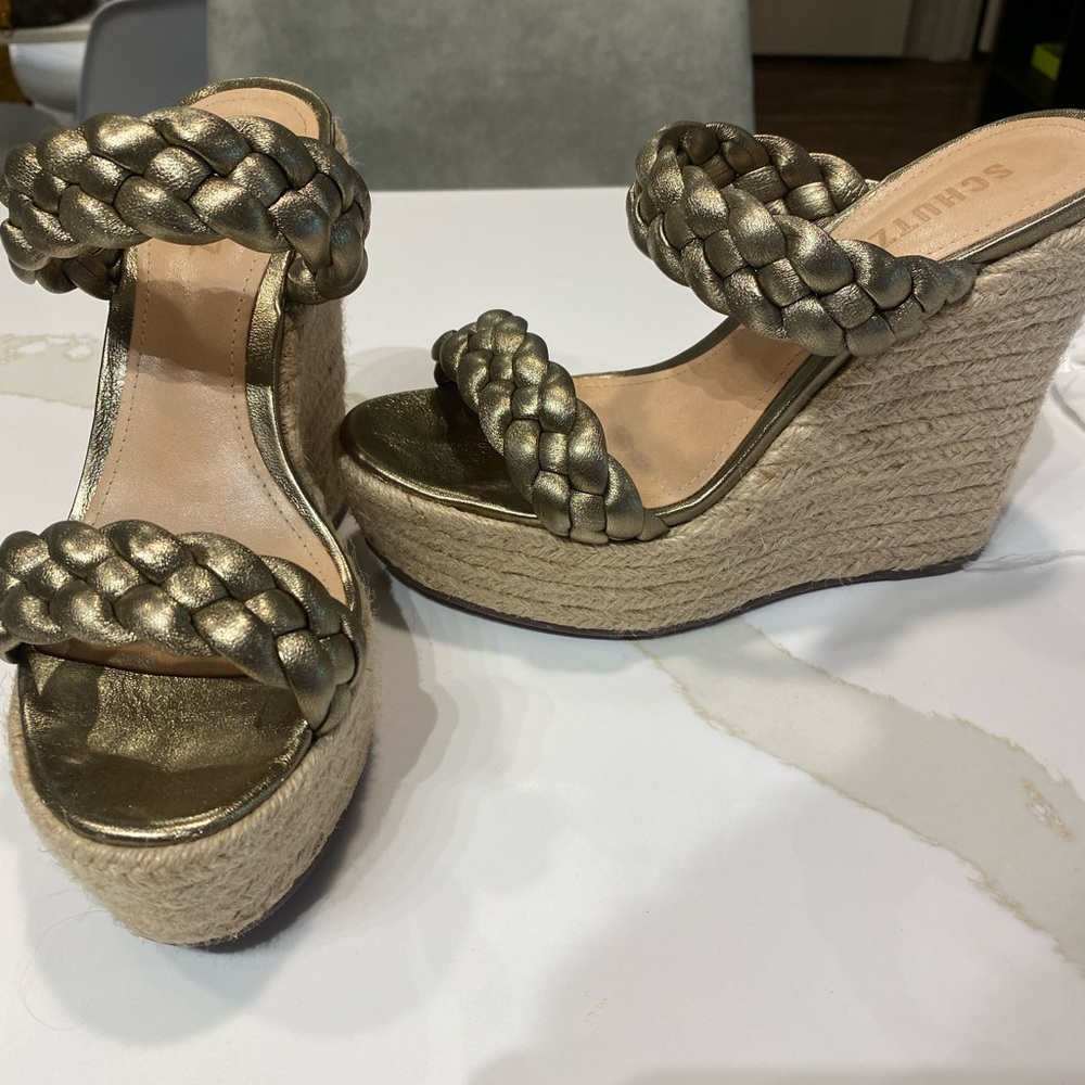 Schutz Womens Dyandre Gold Espadrilles - Size 8